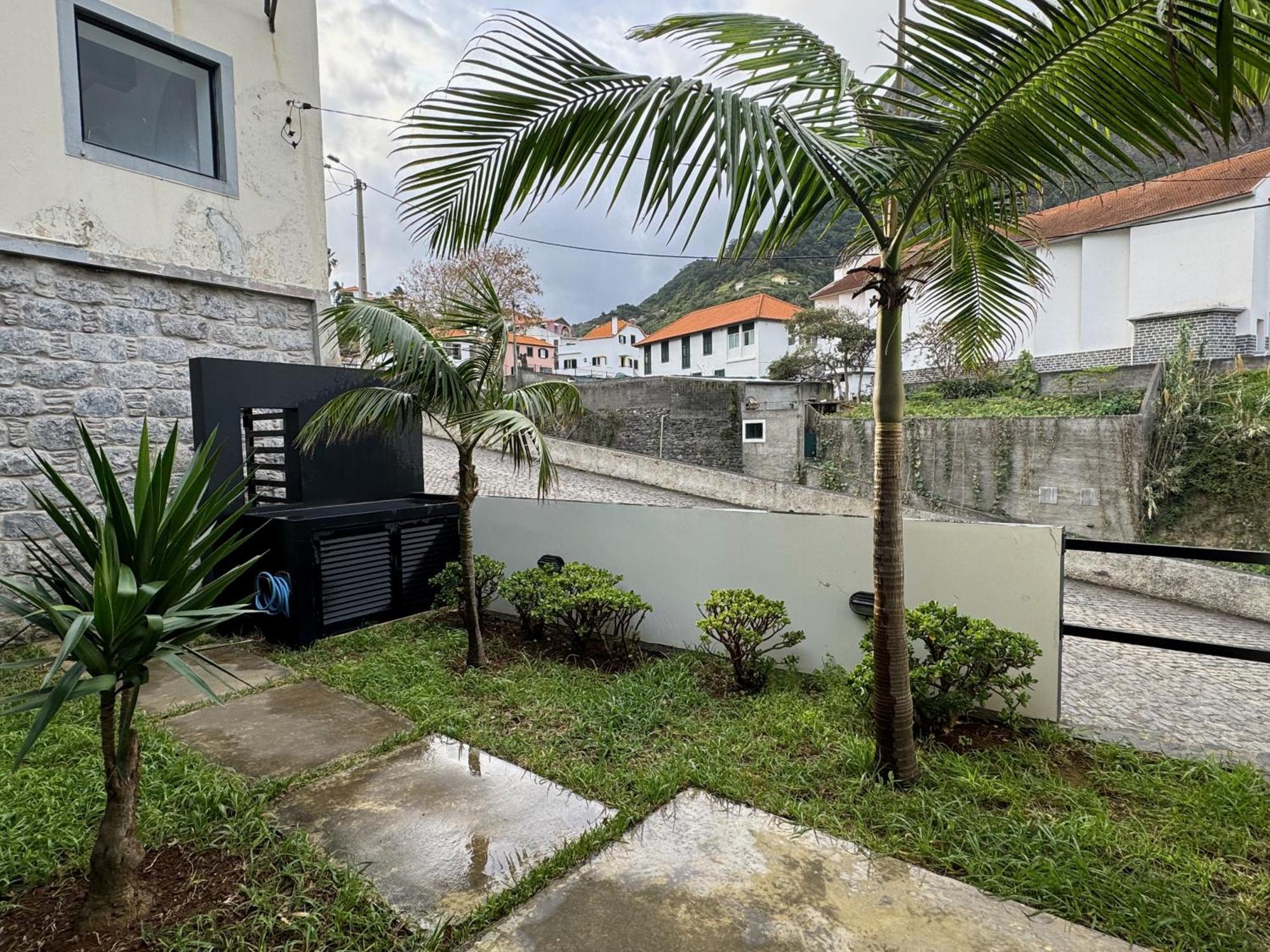 Sea Breeze Boutique House Villa Porto Da Cruz Exterior photo